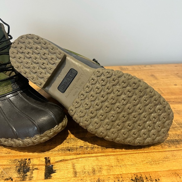 L.L. Bean Camo Duck Boots - Picture 4 of 6